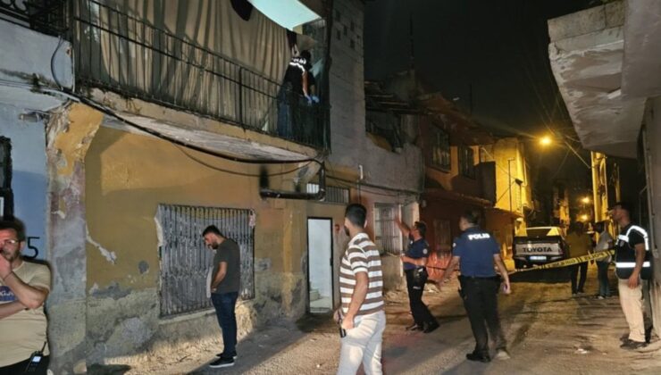 Adana’da evin balkonuna çıktığı an tabancayla vuruldu