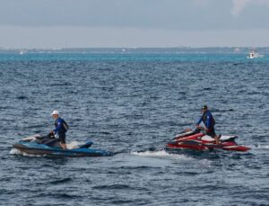 Jet ski ile Cezayir karasularına giren Faslı turistler öldürüldü