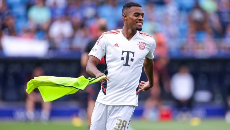 Ryan Gravenberch, 40 Milyon Euro’ya Liverpool’a transfer oldu